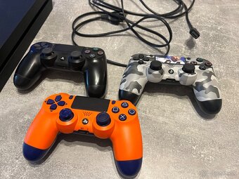PlayStation 4 1TB - 2