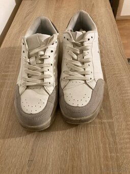 Tenisky kožené  č.41 - 2