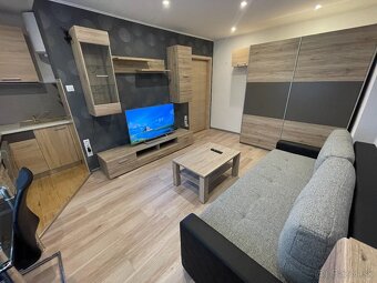 Predám garsónka Kežmarok, kompletná rekonštrukcia, zariadená - 2