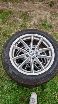 5x112 R17 225/50 Pirelli zimne - 2
