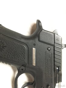 IWI Jericho 941 - 2