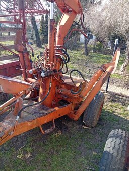 Predám nakladač unhz 500 - 2