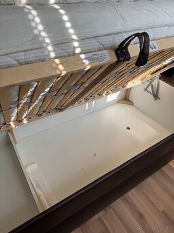 Manželská posteľ - 2