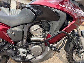 Honda Transalp 700 - 2