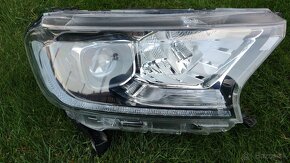 Svetlo, lampa, hmlovka : Ford Ranger, Focus, Fiesta - 2