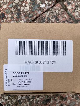 Spínač zámku voliacej páky - DSG - 2