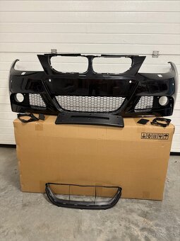 Predny M paket naraznik pre BMW E90 a E91 - 2