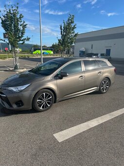 Toyota Avensis 2.0 D-4D 105 kW, r.2018 - 2