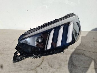 Peugeot 208 2008 19- ľave predne full led svetlo - 2