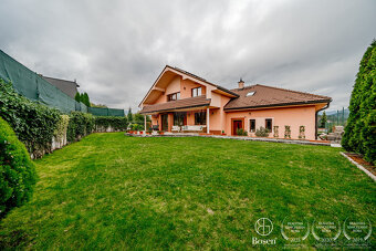BOSEN | ZNÍŹENÁ CENA - Na predaj nadštandardný rodinný dom s - 2