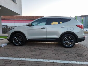 Hyundai SantaFe - 2