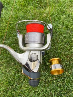 Shimano EXAGE 4000RC - 2