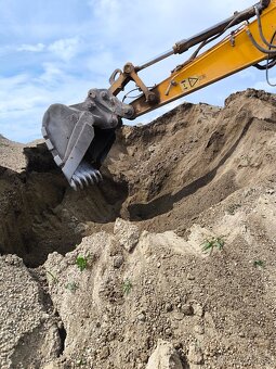 Triedená, osievaná zemina - 2