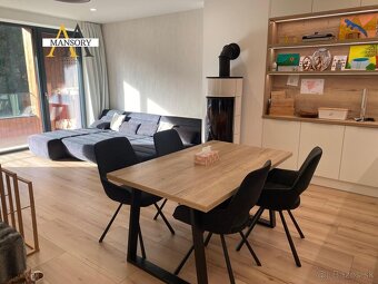 Na predaj apartmán s krytým garážovým státím v apartmánovom  - 2