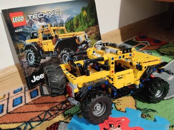 Lego technic 42122 Jeep Wrangler - 2