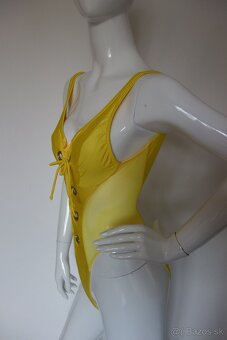 Žlté jednodielne dámske plávky - 2