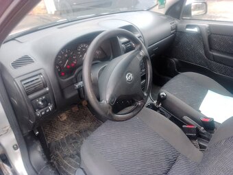 Predám Opel Astra - 2
