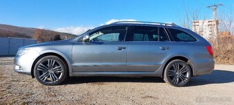 Škoda Superb Combi 2.0 TDI CR 4x4 170k Elegance - 2