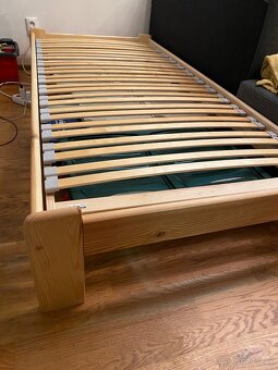 Posteľ 90/200 s roštom - 2