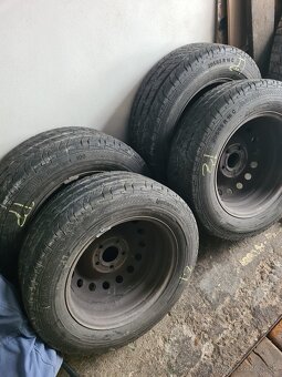205/65 r16 - 2