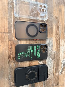 Obaly na IPhone 16 PRO - 2