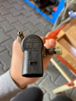 Vstrekovače 9674973080 Ford Citroen Peugeot Volvo - 2