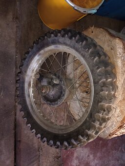 Suzuki dr600 - 2