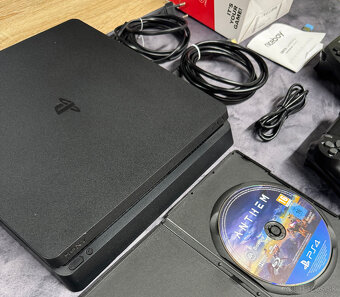 Herná konzola Sony PlayStation 4 Slim 500 GB - 2