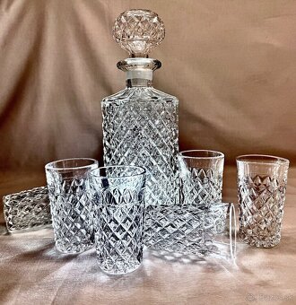 Retro Whisky Karafa dekanter +6 poharov (nepoužívané) - 2