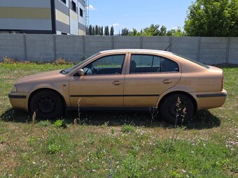 Octavia 1 1,6 - 2