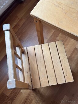 Detský stolík s dvomi stoličkami Ikea SVALA - 2