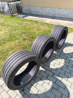 295/35 r21 good year - 2