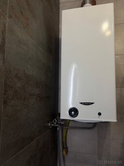 ARISTON SGA MICRO X EE 45 - 2