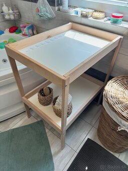 Prebaľovací stôl - IKEA SNIGLAR - 2