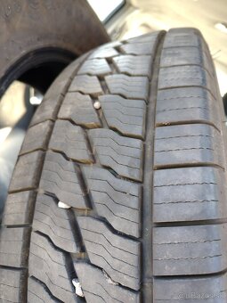 215/75 R16C 113/111 Firestone celoročné 4ks - 2