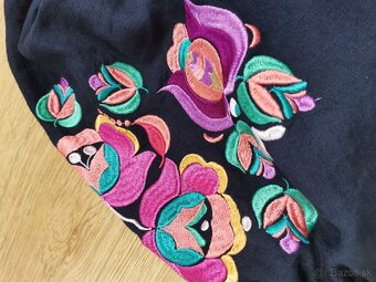 Crop top Jaroslava Kocanova - 2