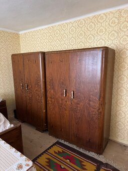 Predám starý nábytok - 2