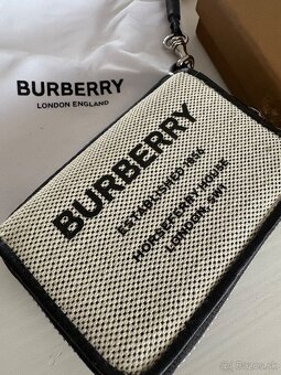 Burberry penazenka - 2