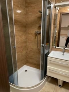 Prenájom 3-izbového bytu v Brezne - 2