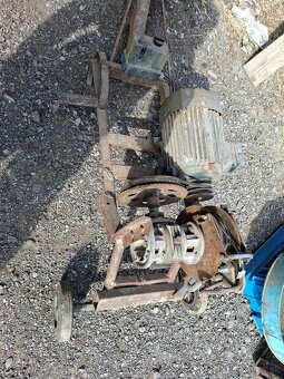 Stavebny vytah / elektricky navijak. - 2