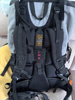 Turisticky batoh 65l - 2