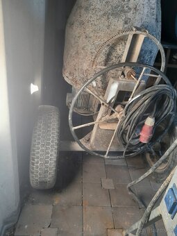 Miešačka 250litrova - 2