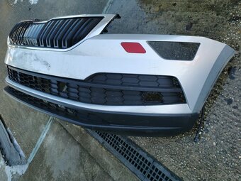 SKODA KAROQ 57A MASKA PREDNY NARAZNIK - 2