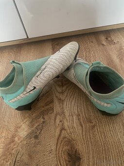 Futbalové kopačky - 2
