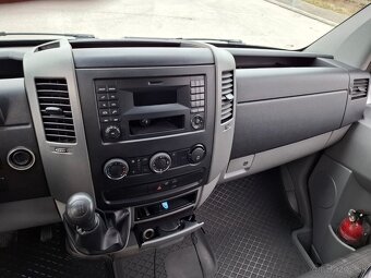 Mercedes-Benz Sprinter 211 - 2
