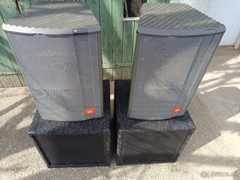 Zostava na ozvučenie. 2x 15" bassy , 12" vrchy. - 2