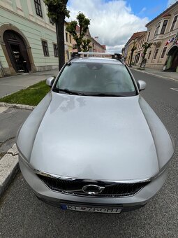 Volvo XC40 T4 190k Momentum AWD A/T - 2