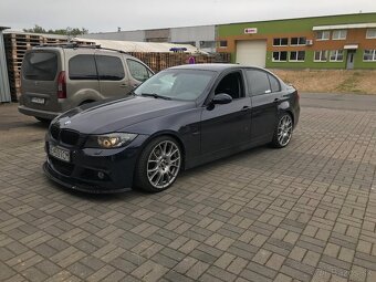 Bmw e90 318d 2008 - 2