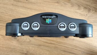 Nintendo N64 konzola - 2