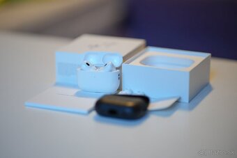 Apple Airpods Pro 2 USB-C + Case (V záruke) - 2